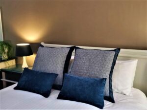 Knoetzie Suite