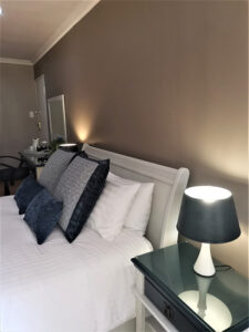 Knoetzie Suite