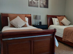 Family Apartments - African Styled Room